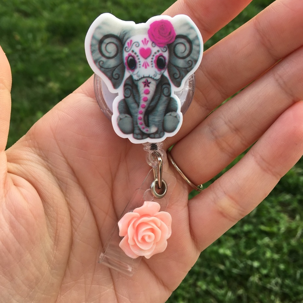 Elephant Retractable Badge Holder